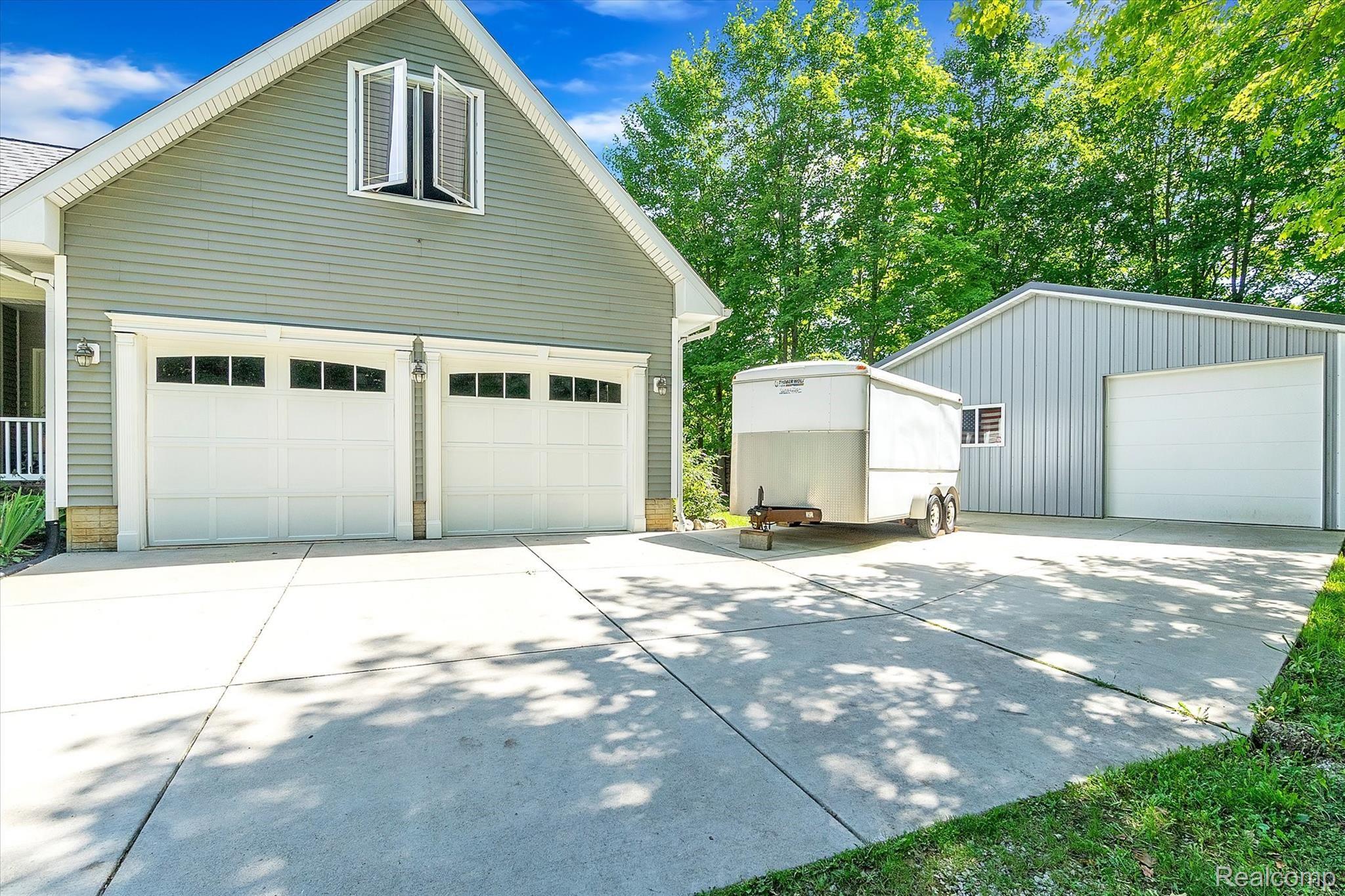 14829 Byron Road Byron, MI 48418 - Photo 33 of 40 38-14829-Byron-Rd-Bryon-MI-48418-WindowStill-Real-Estate-Photography-38.jpg