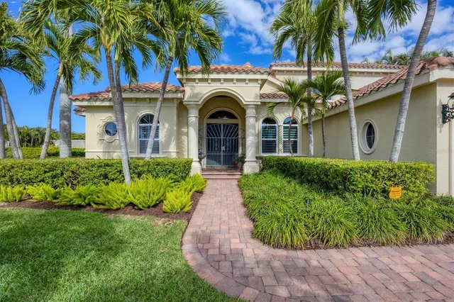 $2,875,000 | 381 Bob White Drive, Sarasota, FL 34236