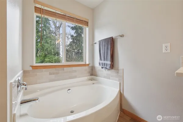 $649,950 | 20531 193rd Ave Court East, Orting, WA 98360