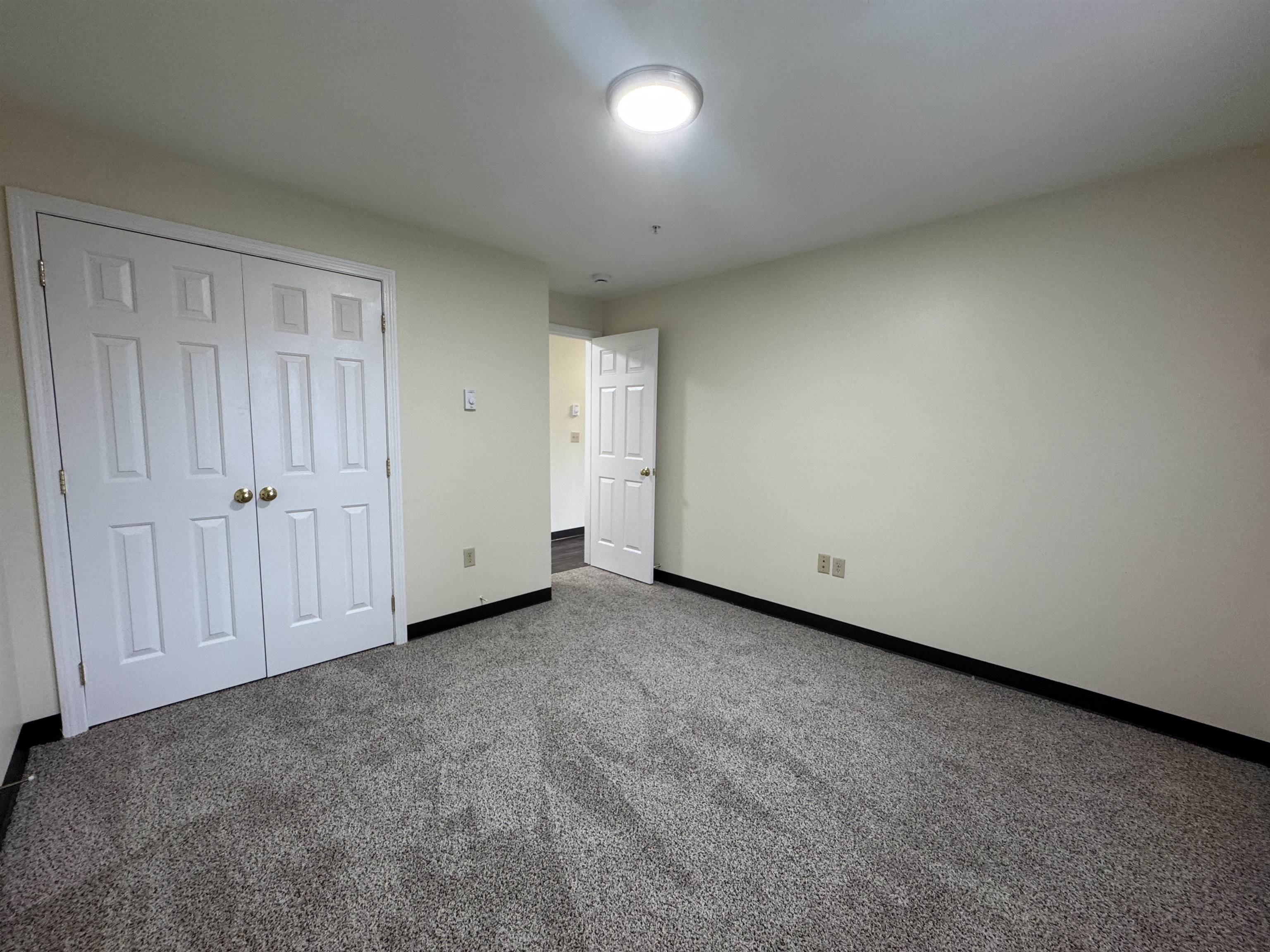 101 Eastern Avenue, Unit 202 Manchester, NH 03104 - Photo 26 of 56