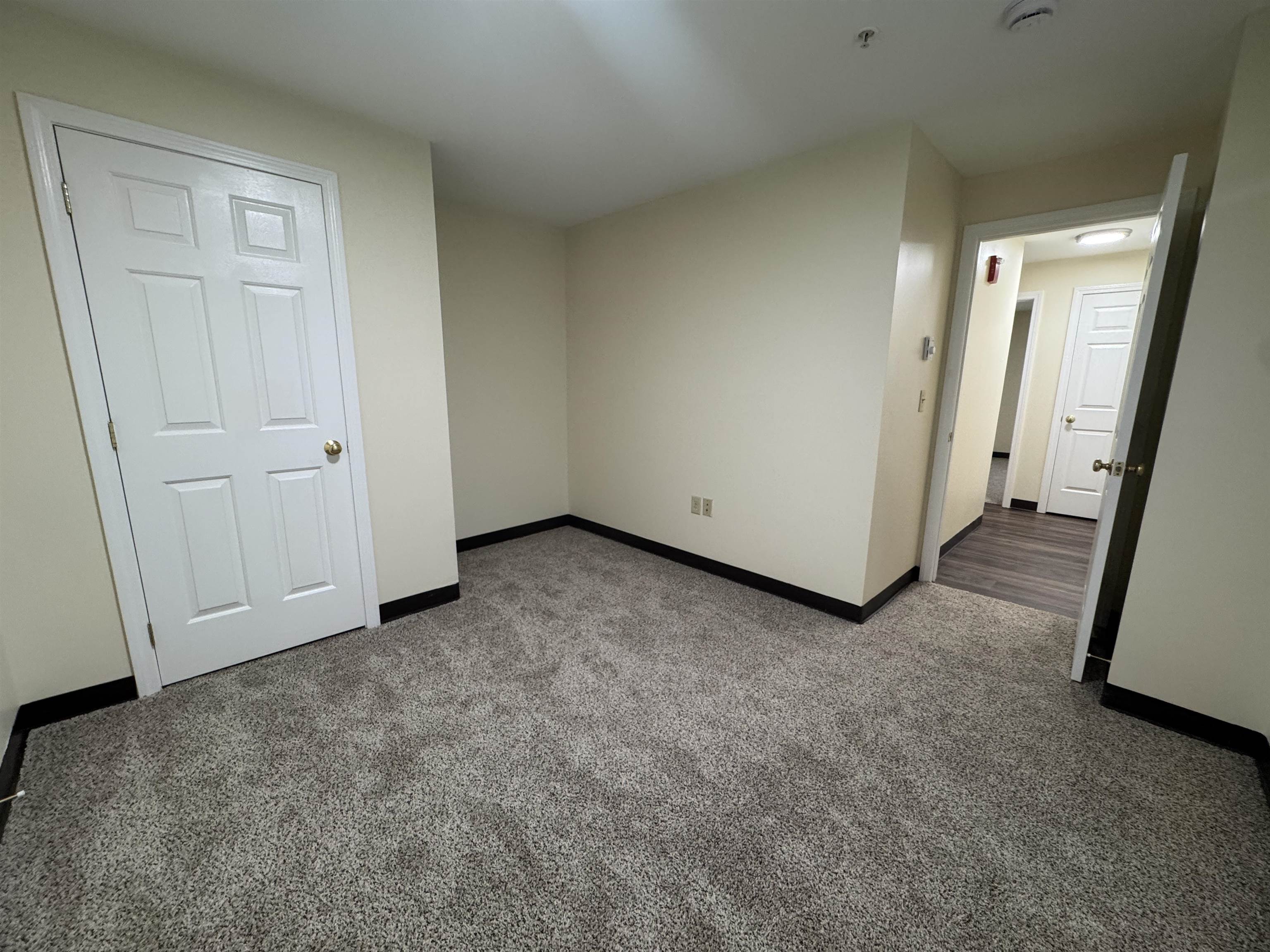 101 Eastern Avenue, Unit 202 Manchester, NH 03104 - Photo 31 of 56