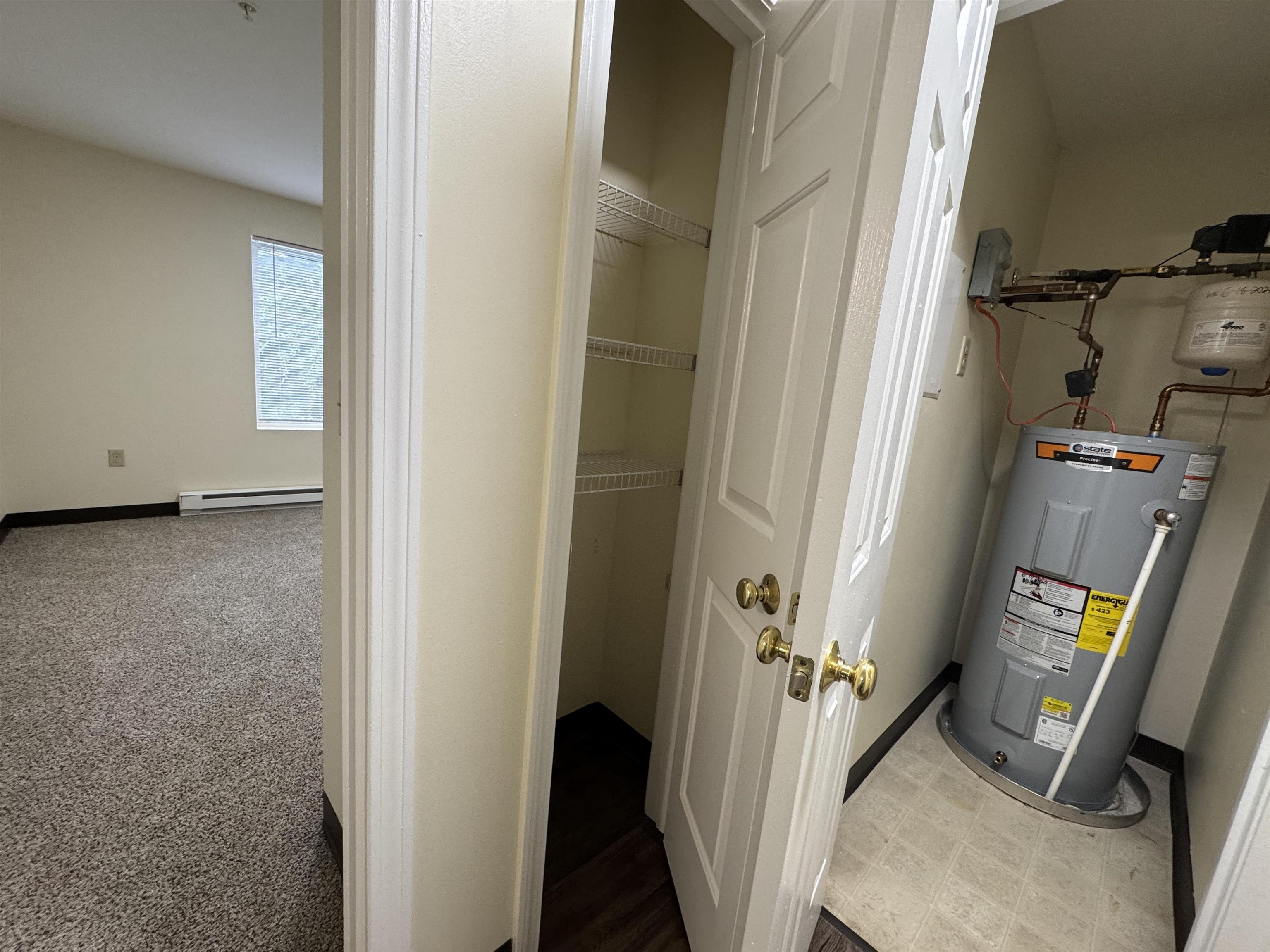 101 Eastern Avenue, Unit 202 Manchester, NH 03104 - Photo 32 of 56