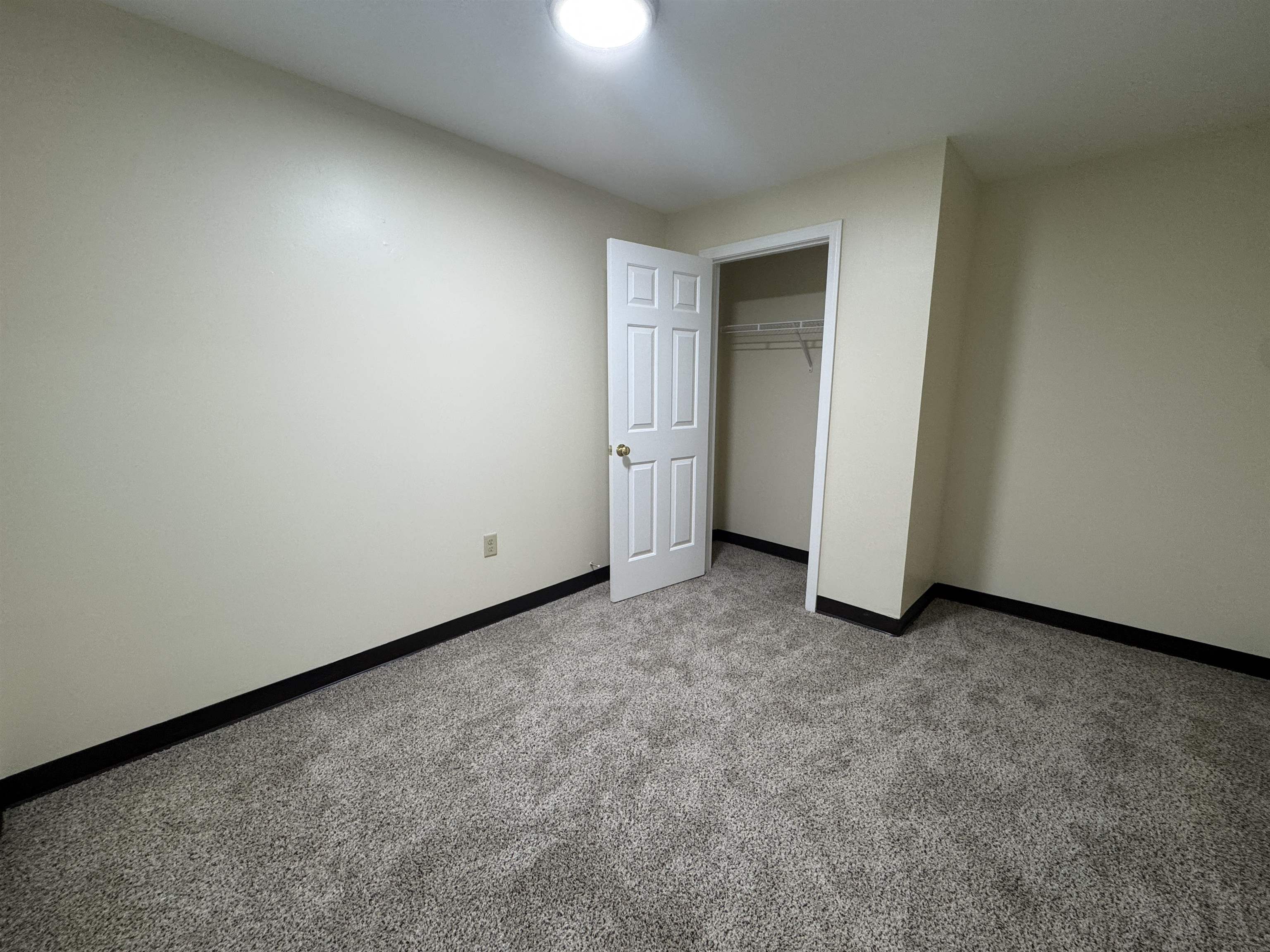 101 Eastern Avenue, Unit 202 Manchester, NH 03104 - Photo 37 of 56