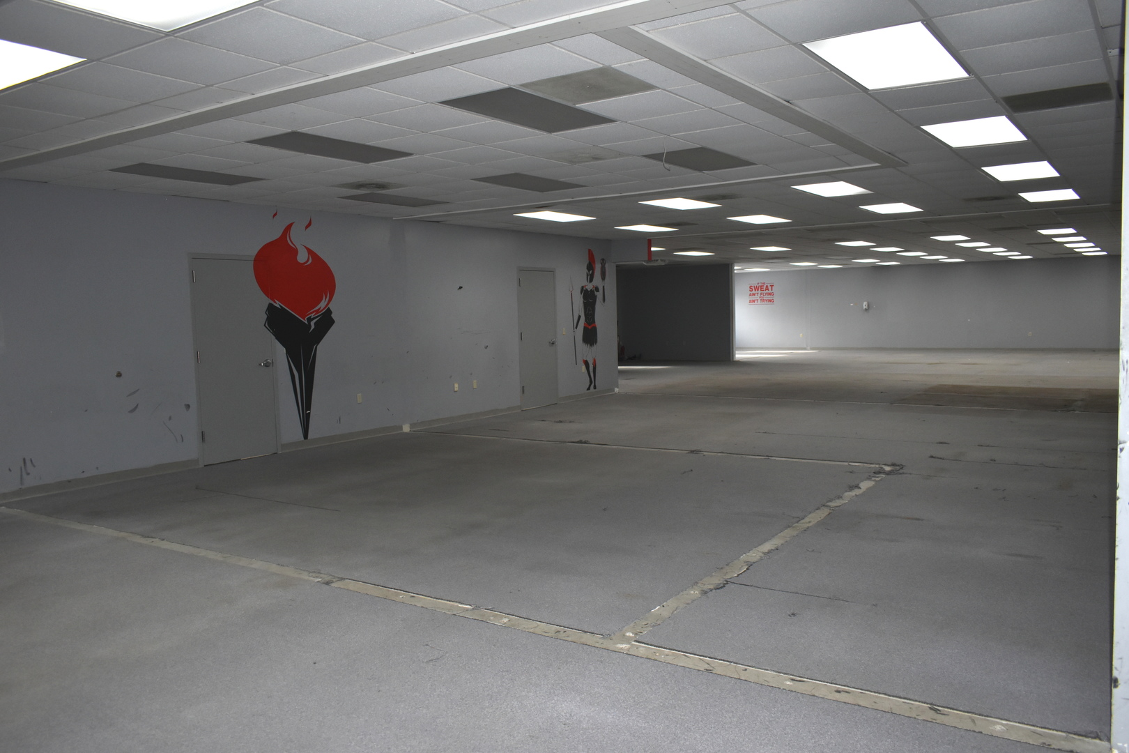 901 West Main Street El Paso, IL 61738 - Photo 14 of 16 a view of a projector room