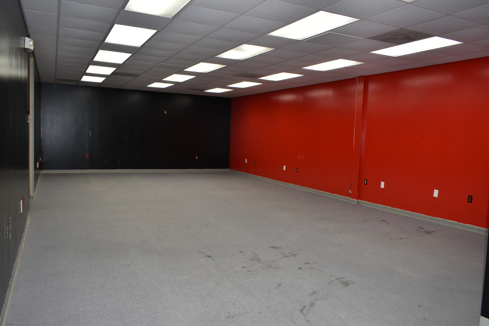 901 West Main Street El Paso, IL 61738 - Photo 15 of 16 a view of an empty room