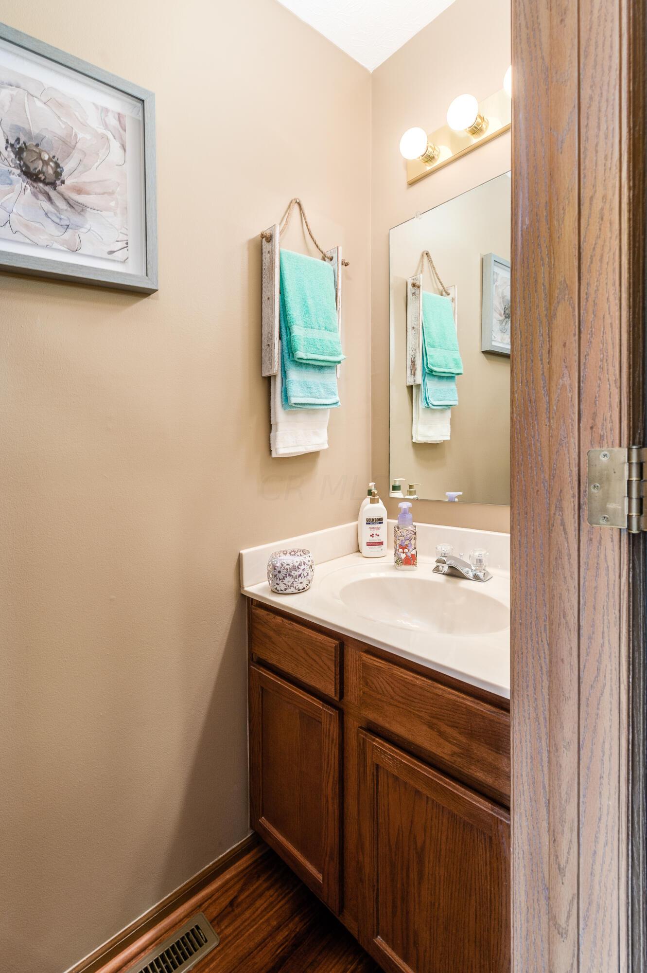 3110 Briar Ridge Road Columbus, OH 43232 - Photo 12 of 36 W_3110_Briar_Ridge_RD-022