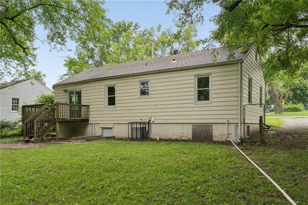 2811 South Northern Boulevard Independence, MO 64052 - Photo 41 of 44