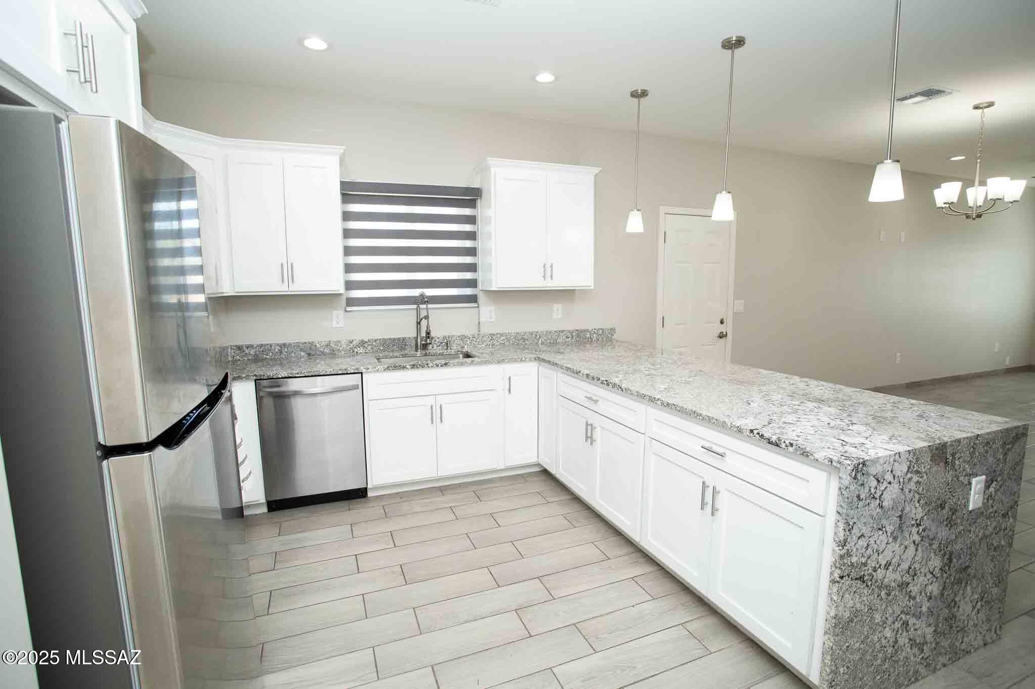 1827 Via Nueva Zelandia Rio Rico, AZ 85648 - Photo 6 of 20