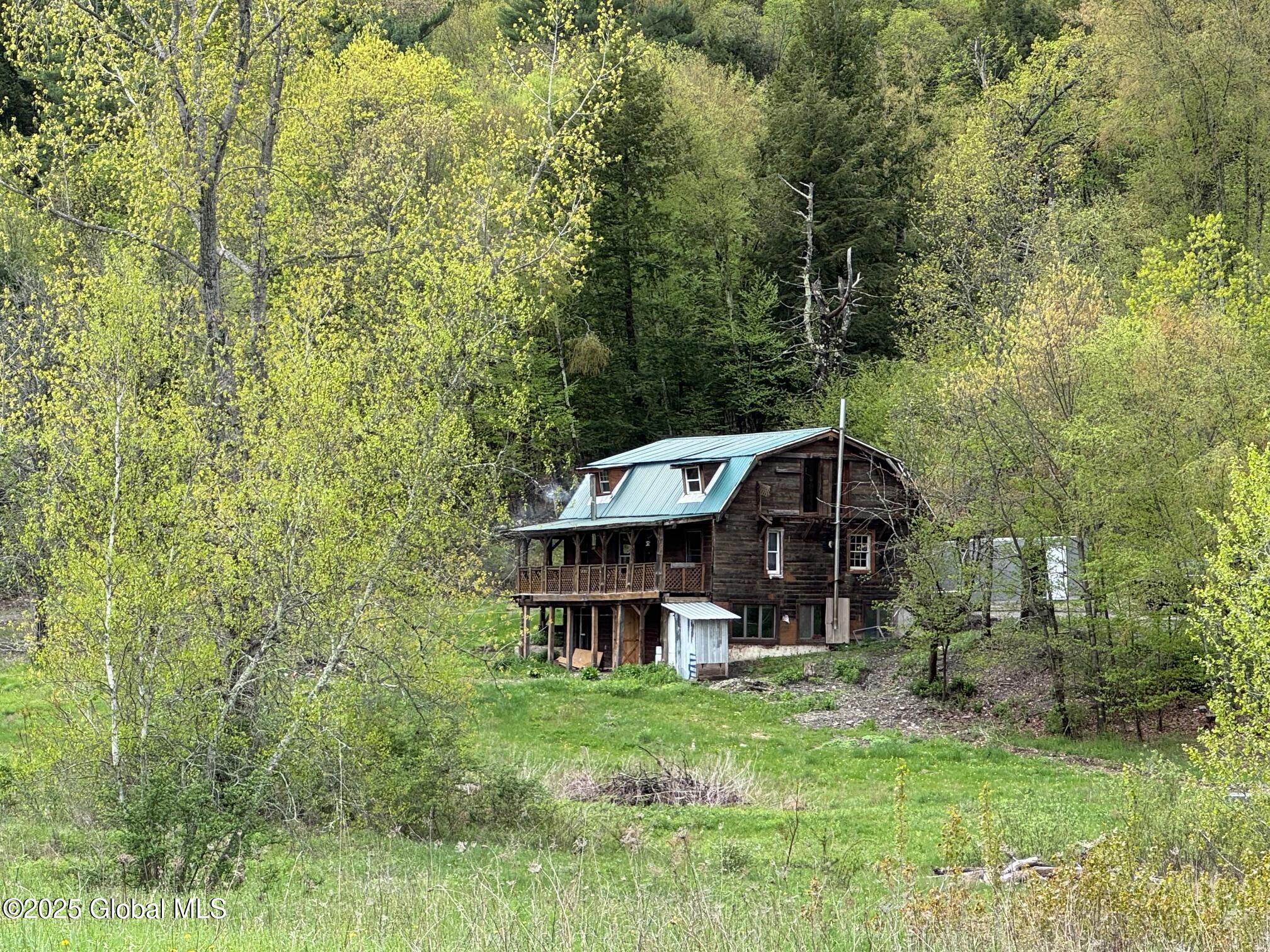 515 County Rte 49 Salem, NY 12865 - Photo 2 of 27 IMG_6202