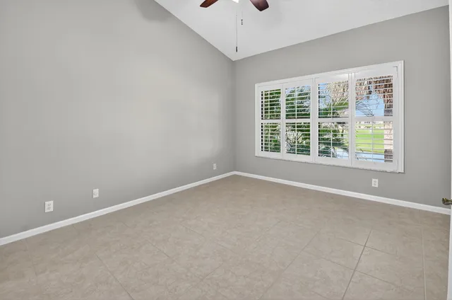 $175,000 | 8041 Aberdeen Drive, Unit 202, Boynton Beach, FL 33472