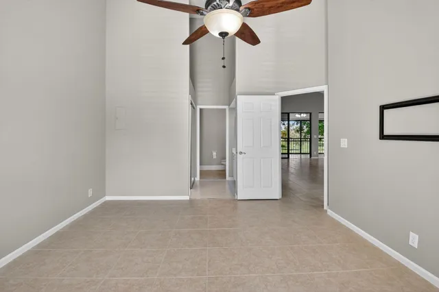 $175,000 | 8041 Aberdeen Drive, Unit 202, Boynton Beach, FL 33472