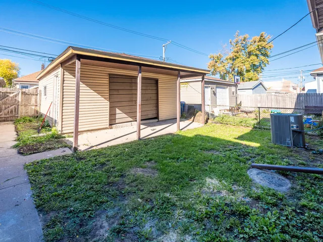 $334,900 | 1516 North Central Avenue, Chicago, IL 60651