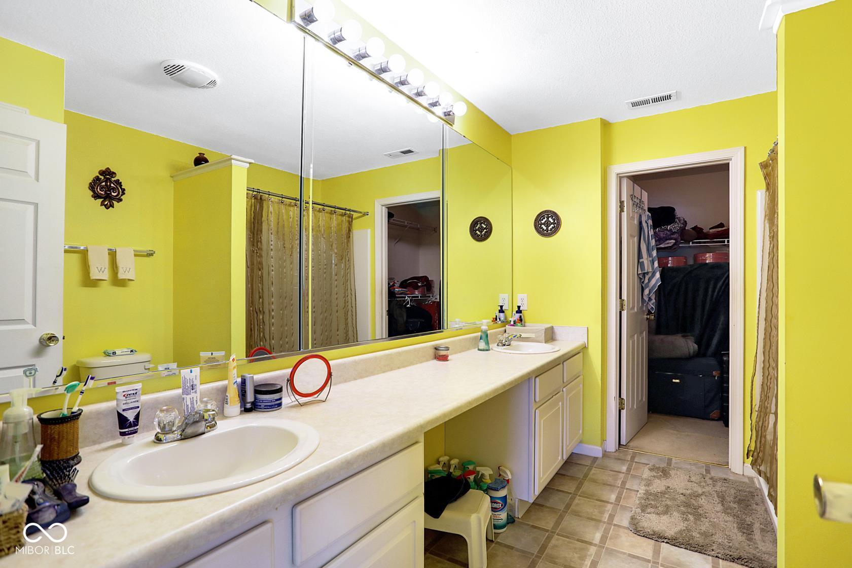 10927 Running Brook Road Indianapolis, IN 46234 - Photo 13 of 20