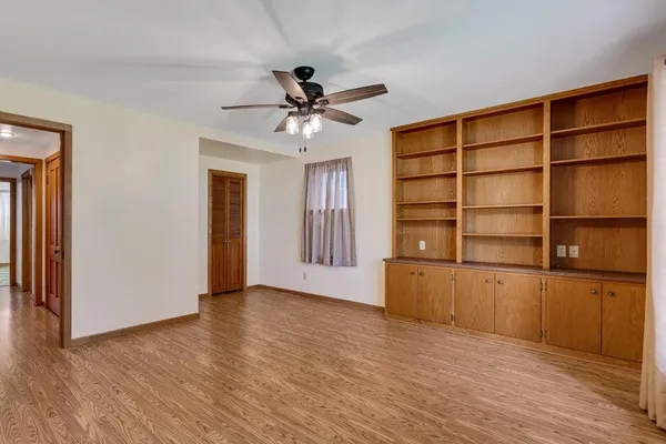 $230,000 | 667 East Blackhawk Avenue, Prairie du Chien, WI 53821