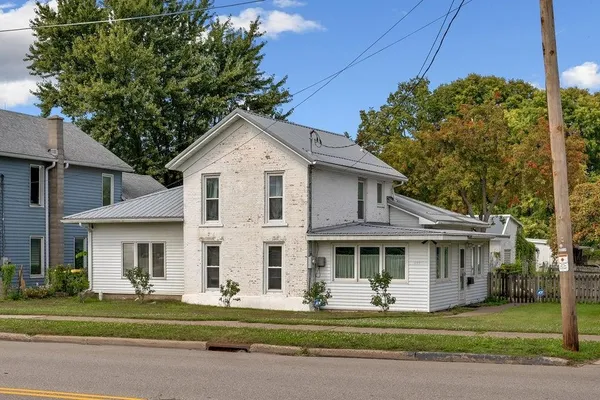 $230,000 | 667 East Blackhawk Avenue, Prairie du Chien, WI 53821