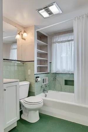 $230,000 | 667 East Blackhawk Avenue, Prairie du Chien, WI 53821