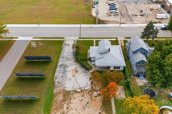 $230,000 | 667 East Blackhawk Avenue, Prairie du Chien, WI 53821