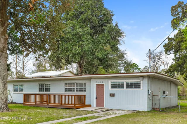 $1,980 | 3114 Hampton Avenue East, Jacksonville, FL 32216