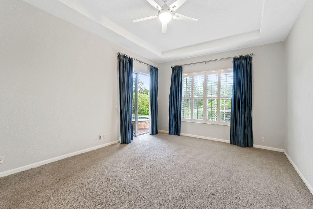 136 Via Rosina Jupiter, FL 33458 - Photo 22 of 41 136ViaRosina_11