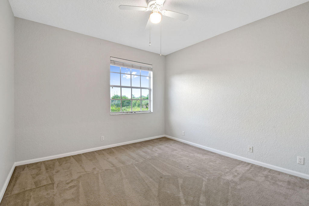 136 Via Rosina Jupiter, FL 33458 - Photo 31 of 41 136ViaRosina_21