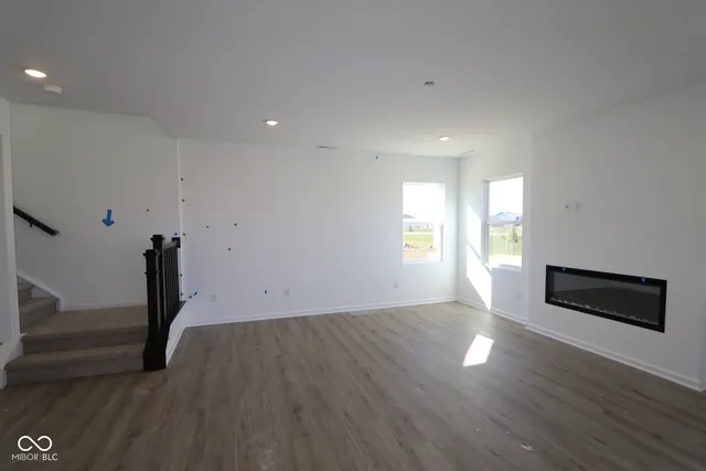 $318,990 | 2301 William Garrett Way, Shelbyville, IN 46176