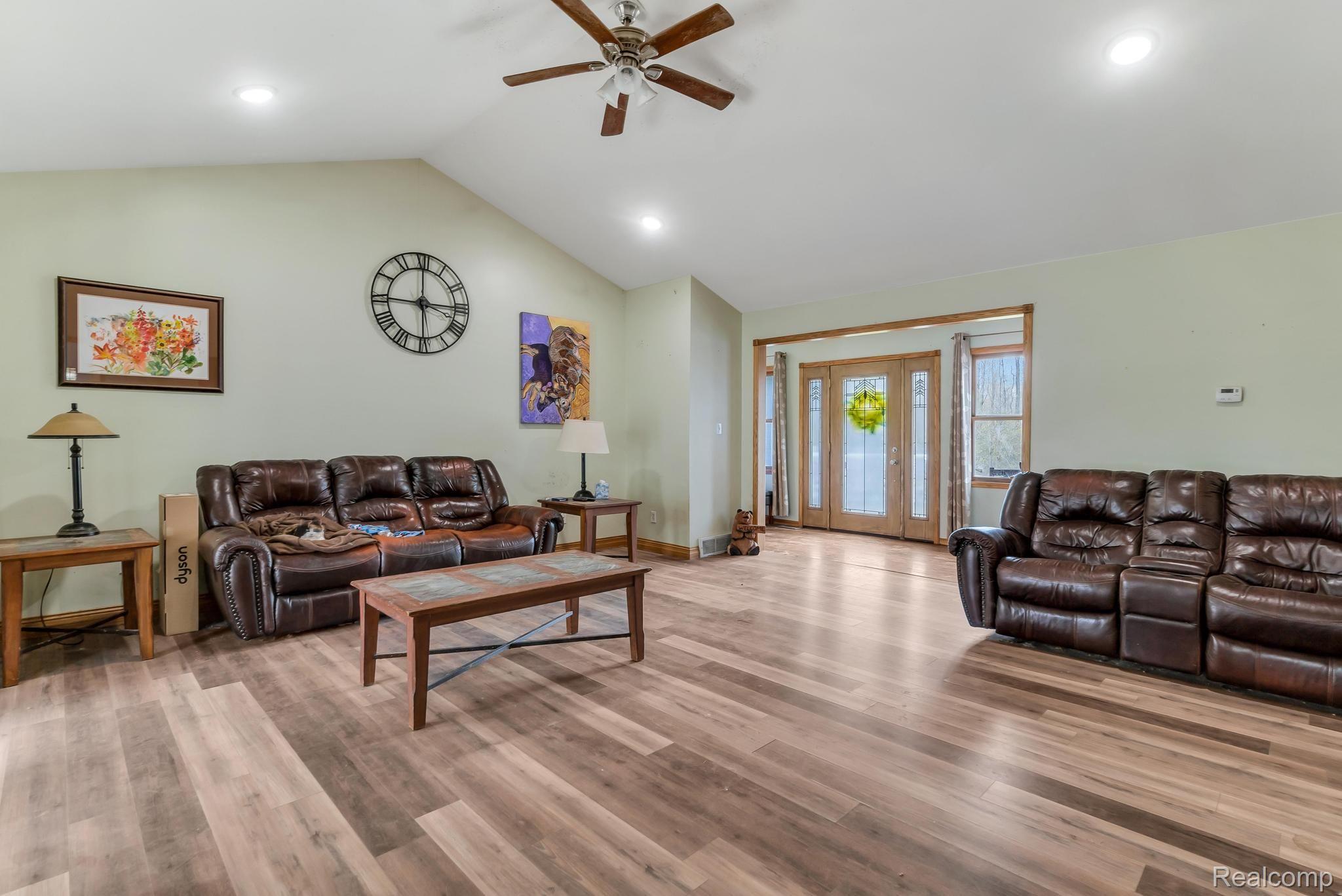 14237 Montle Road Clio, MI 48420 - Photo 15 of 38 Gallery Image 15
