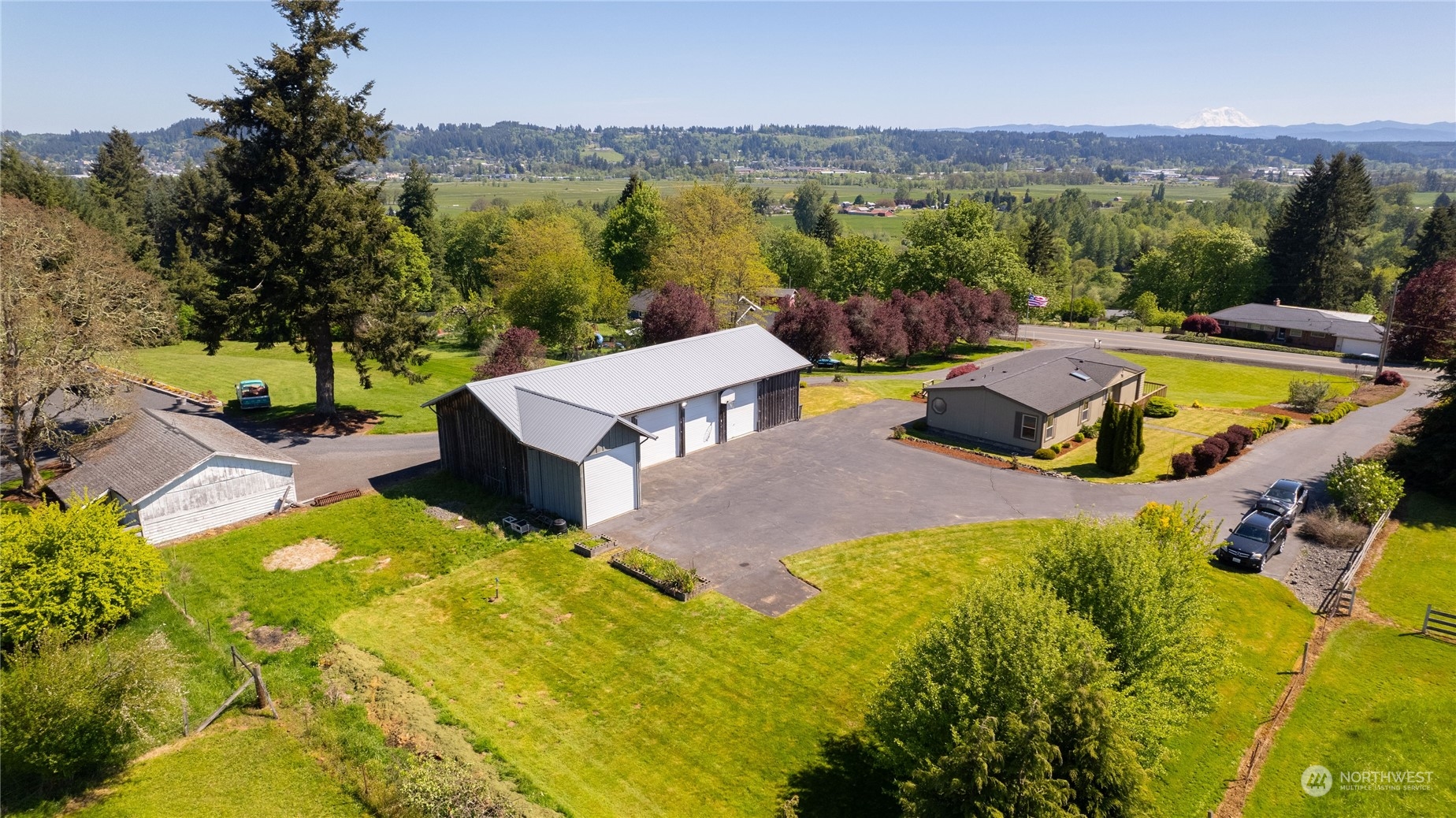 1040 Shorey Road Chehalis, WA 98532 - Photo 30 of 38 a view of a swimming pool with a patio