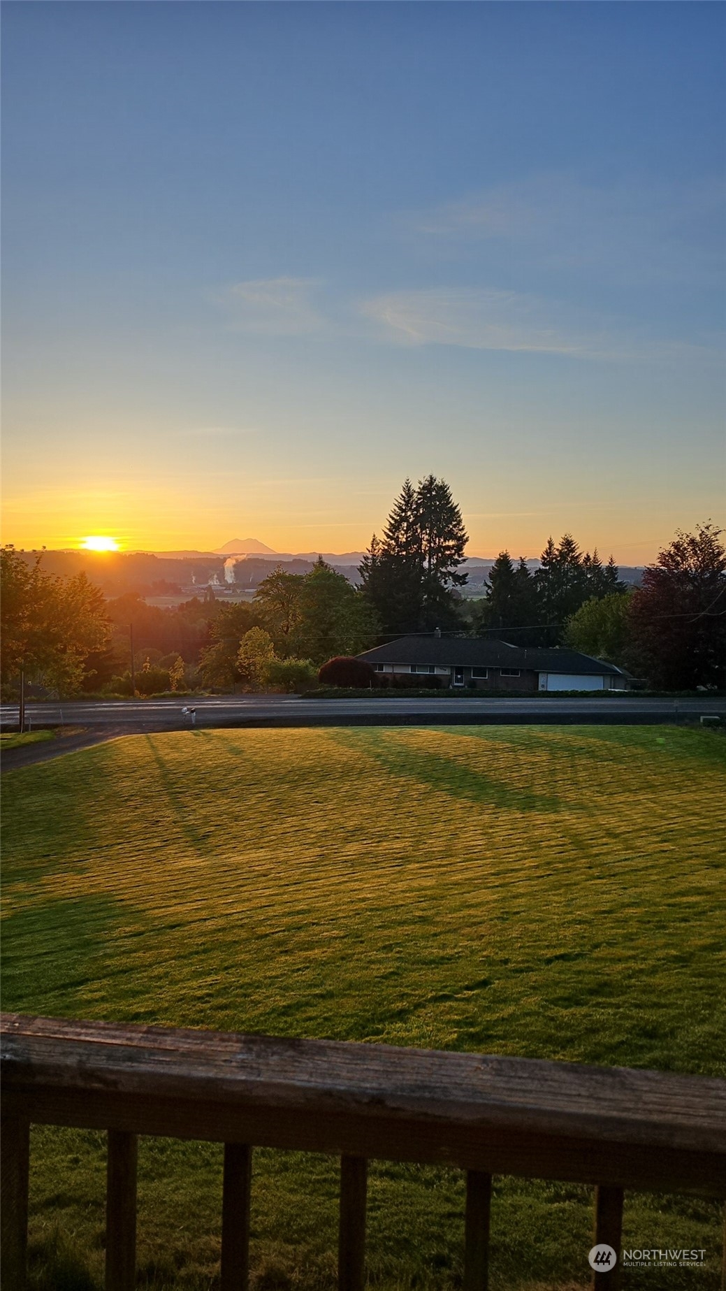1040 Shorey Road Chehalis, WA 98532 - Photo 37 of 38 a view of an ocean from a balcony
