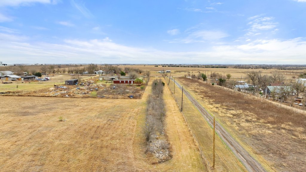 20646 Cameron Road Coupland, TX 78615 - Photo 17 of 24