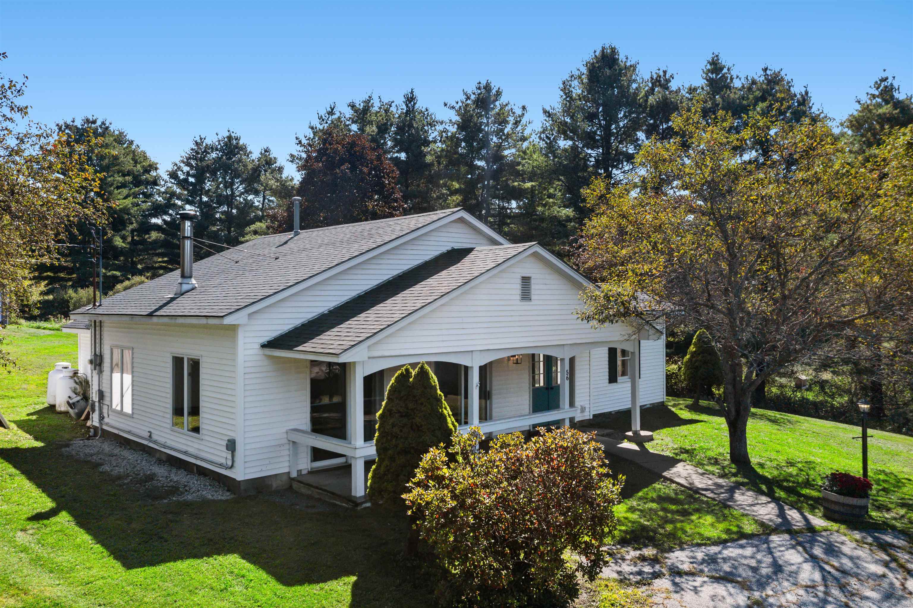 56 South View Road Northfield, VT 05663 - Photo 2 of 33