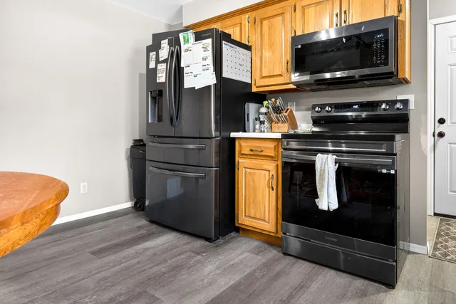 $280,000 | 664 West Factory Street, Seymour, WI 54165