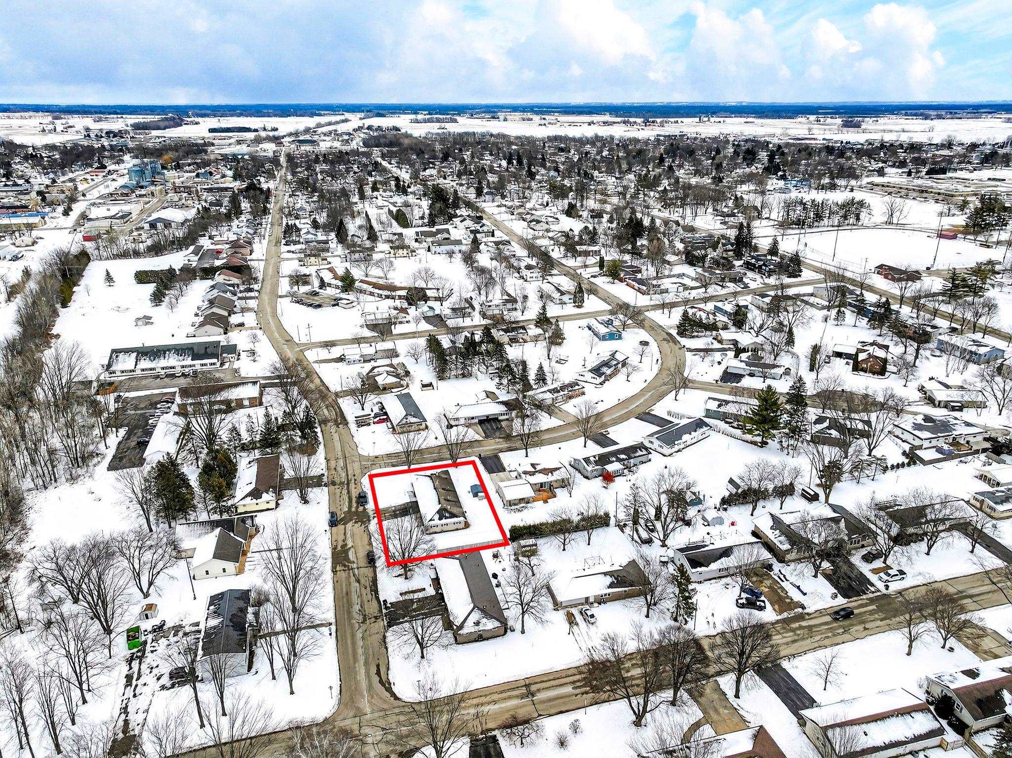 664 West Factory Street Seymour, WI 54165 - Photo 43 of 47