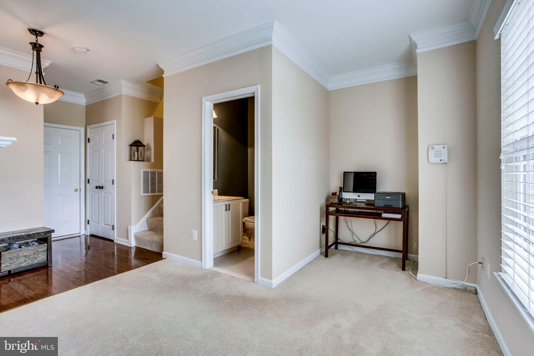 25017 Riding Center Drive Chantilly, VA 20152 - Photo 21 of 74 Gallery Image 21