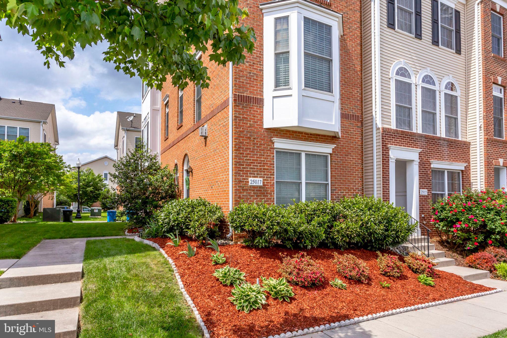 25017 Riding Center Drive Chantilly, VA 20152 - Photo 7 of 74 Gallery Image 7