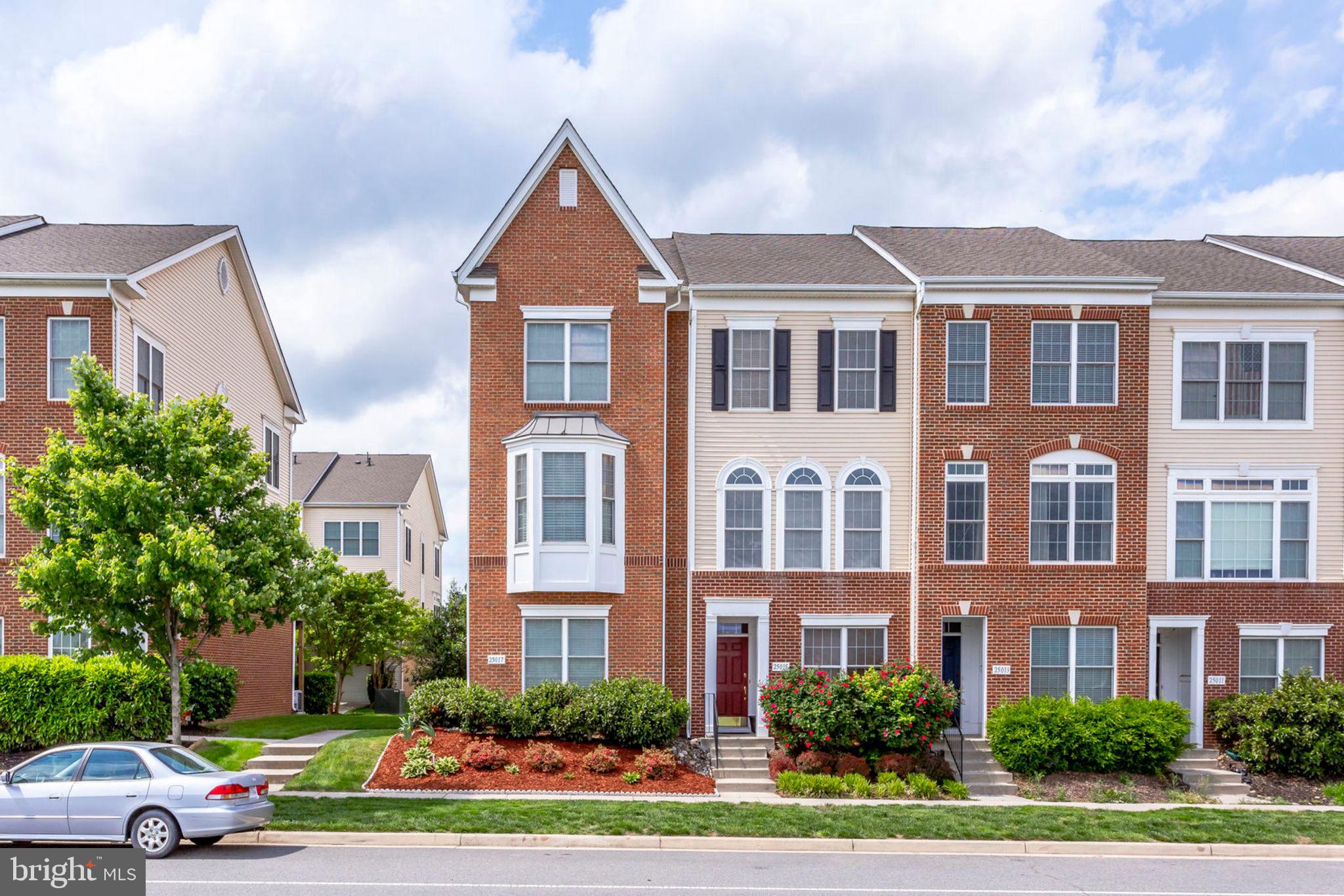 25017 Riding Center Drive Chantilly, VA 20152 - Photo 8 of 74 Gallery Image 8