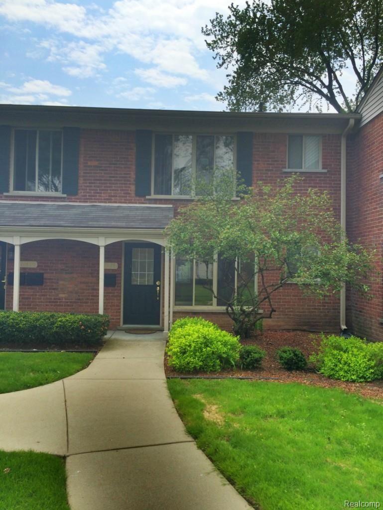 11378 Canal Road Sterling Heights, MI 48314 - Photo 1 of 20 front.jpg