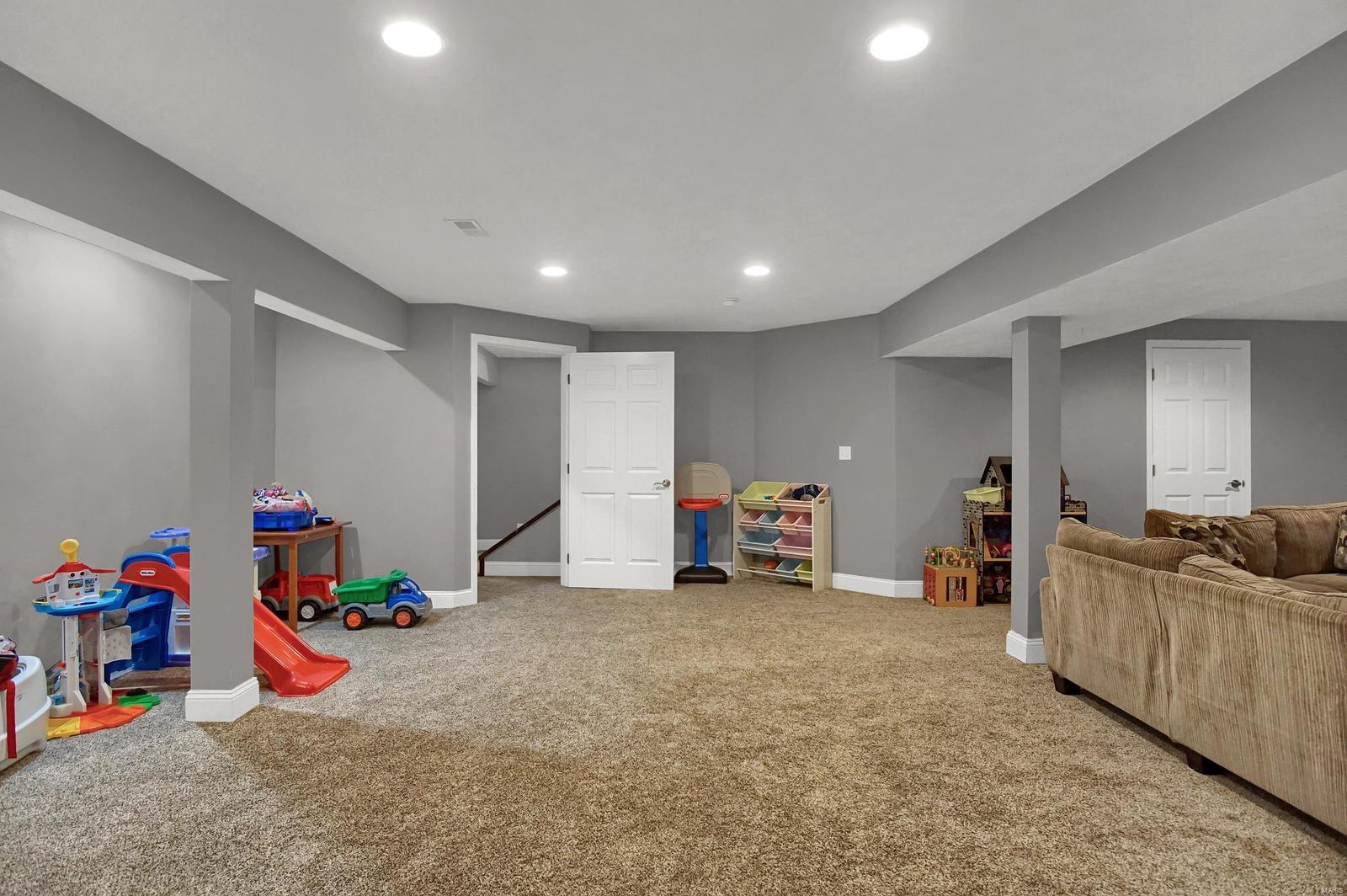 3435 Hill Road Highland, IL 62249 - Photo 24 of 31 Gallery Image 24