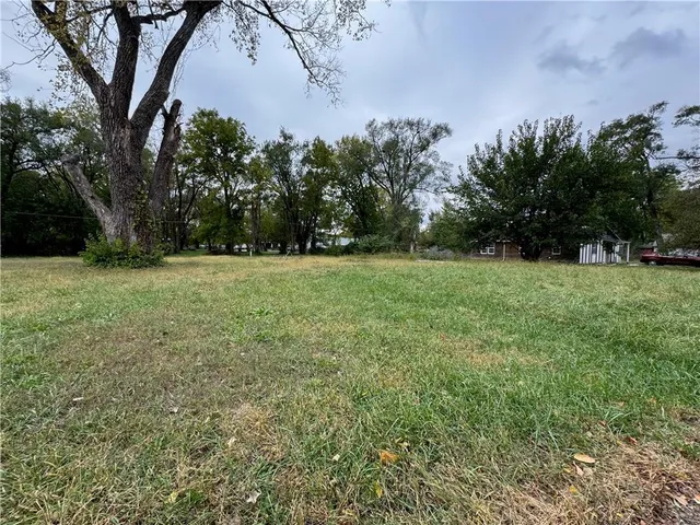 $12,000 | 6634 Sherman Street, St. Joseph, MO 64504