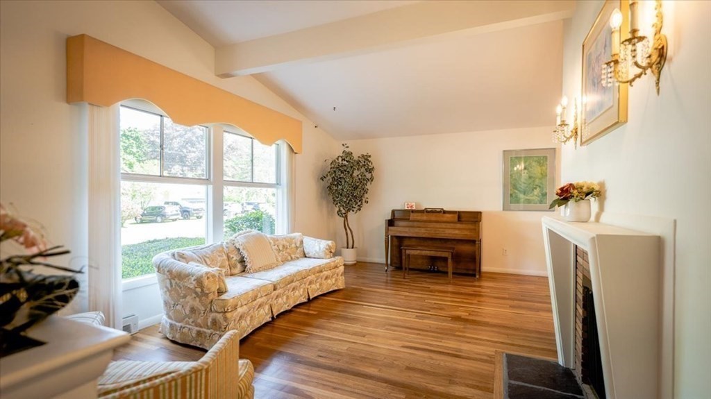 6 Merriam Road Framingham, MA 01701 - Photo 8 of 38 Gallery Image 8