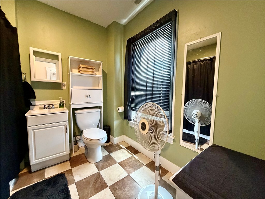 108 East Street Woonsocket, RI 02895 - Photo 25 of 27