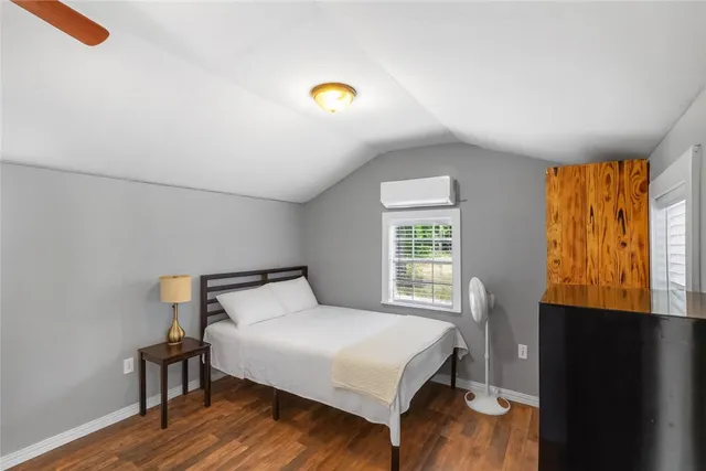 $545,000 | 469 County Road 272, Kosse, TX 76653