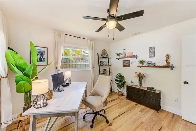 $425,000 | 4703 West Wallace Avenue, Tampa, FL 33611