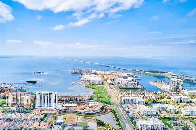 $425,000 | 4703 West Wallace Avenue, Tampa, FL 33611