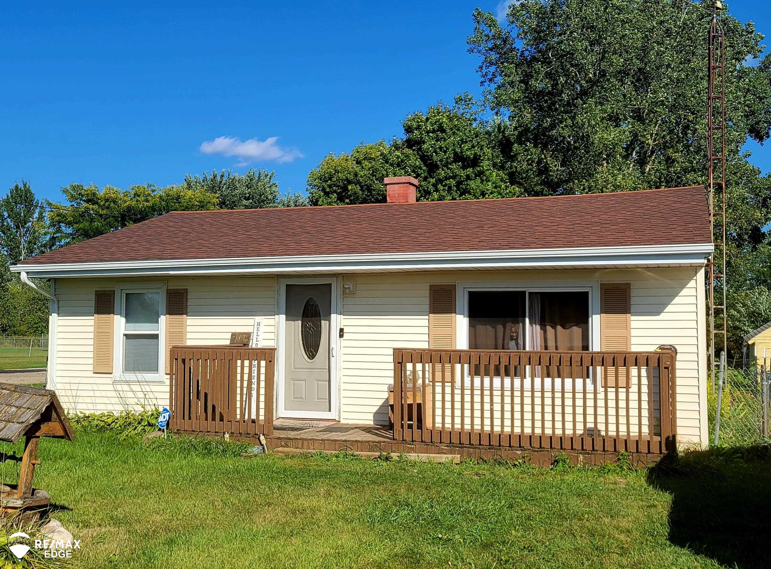9098 North Irish Road Mount Morris, MI 48458 - Photo 1 of 8 50090843.JPG