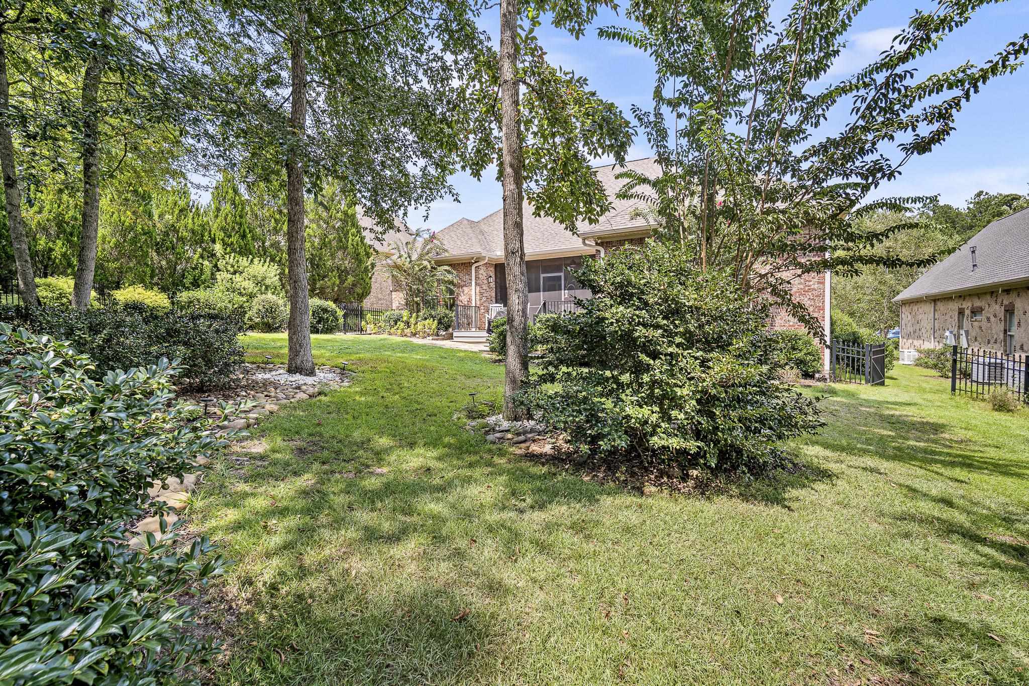 7090 Carson Lane Daphne, AL 36527 - Photo 34 of 37 Yard