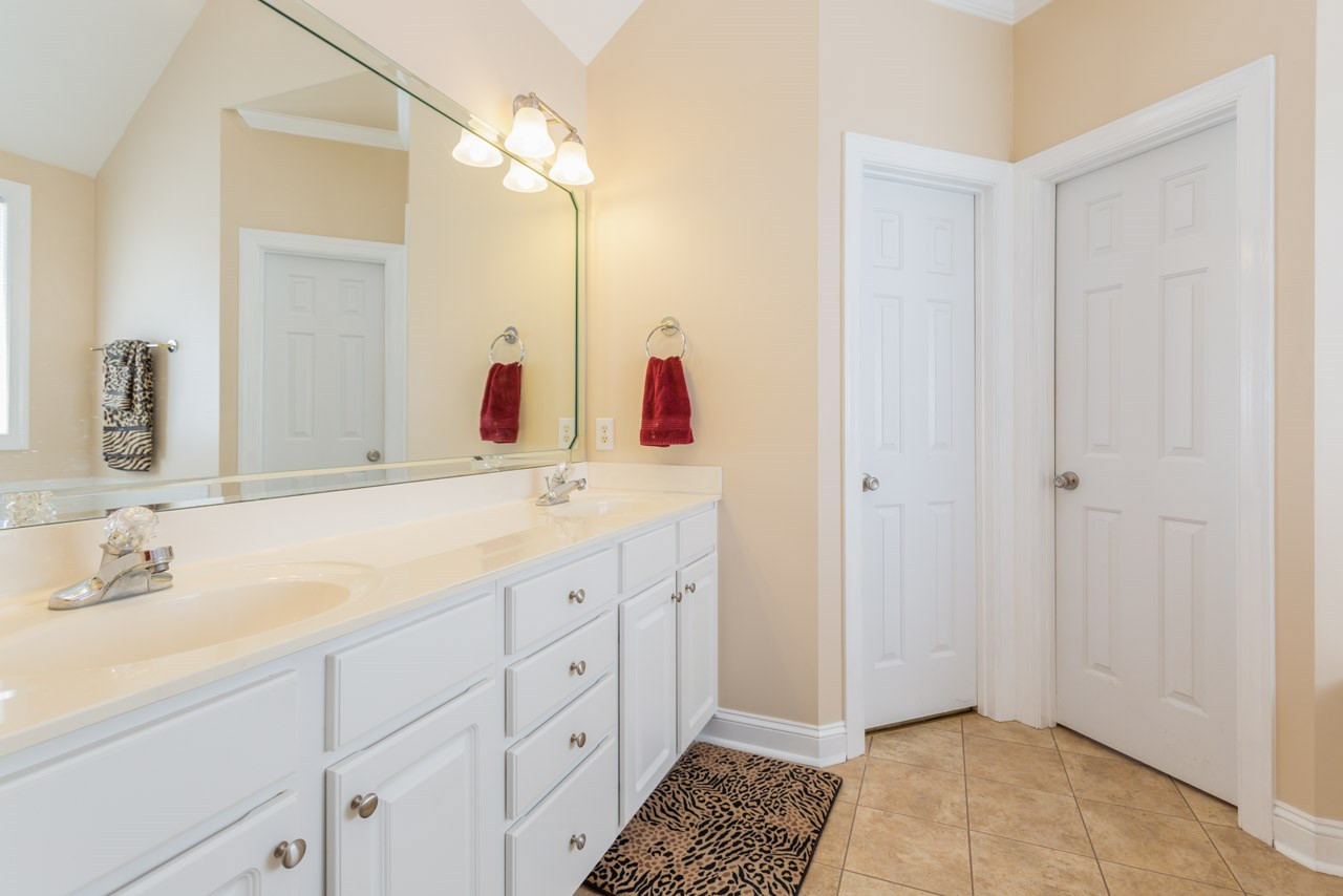 5817 Ranwick Lane Raleigh, NC 27603 - Photo 15 of 25 Photo 15