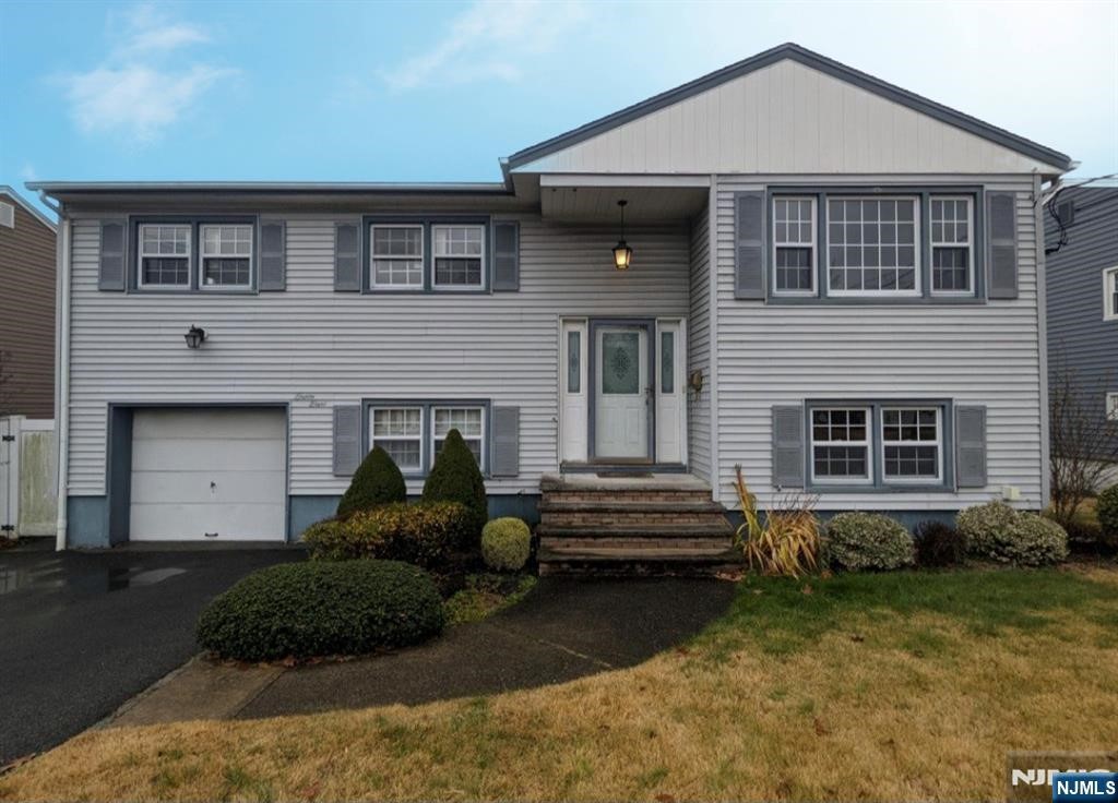 88 Herrick Street East Rutherford, NJ 07073 - Photo 24 of 27 Gallery Image 24