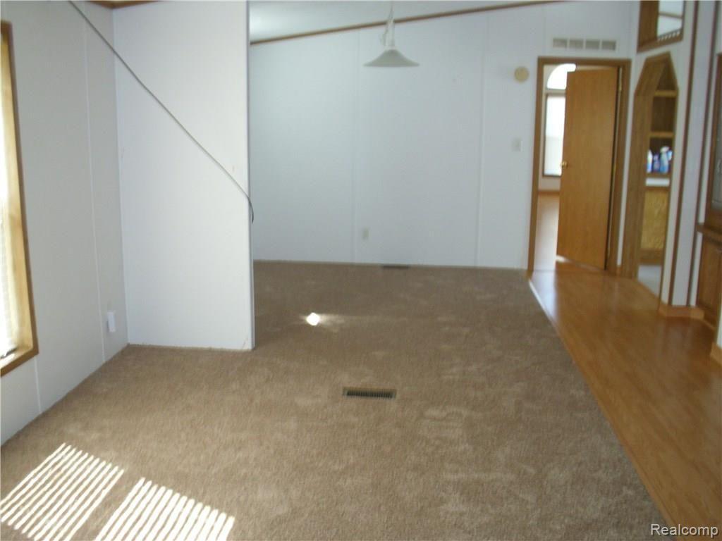 22744 Quinn Road Clinton Township, MI 48035 - Photo 5 of 23