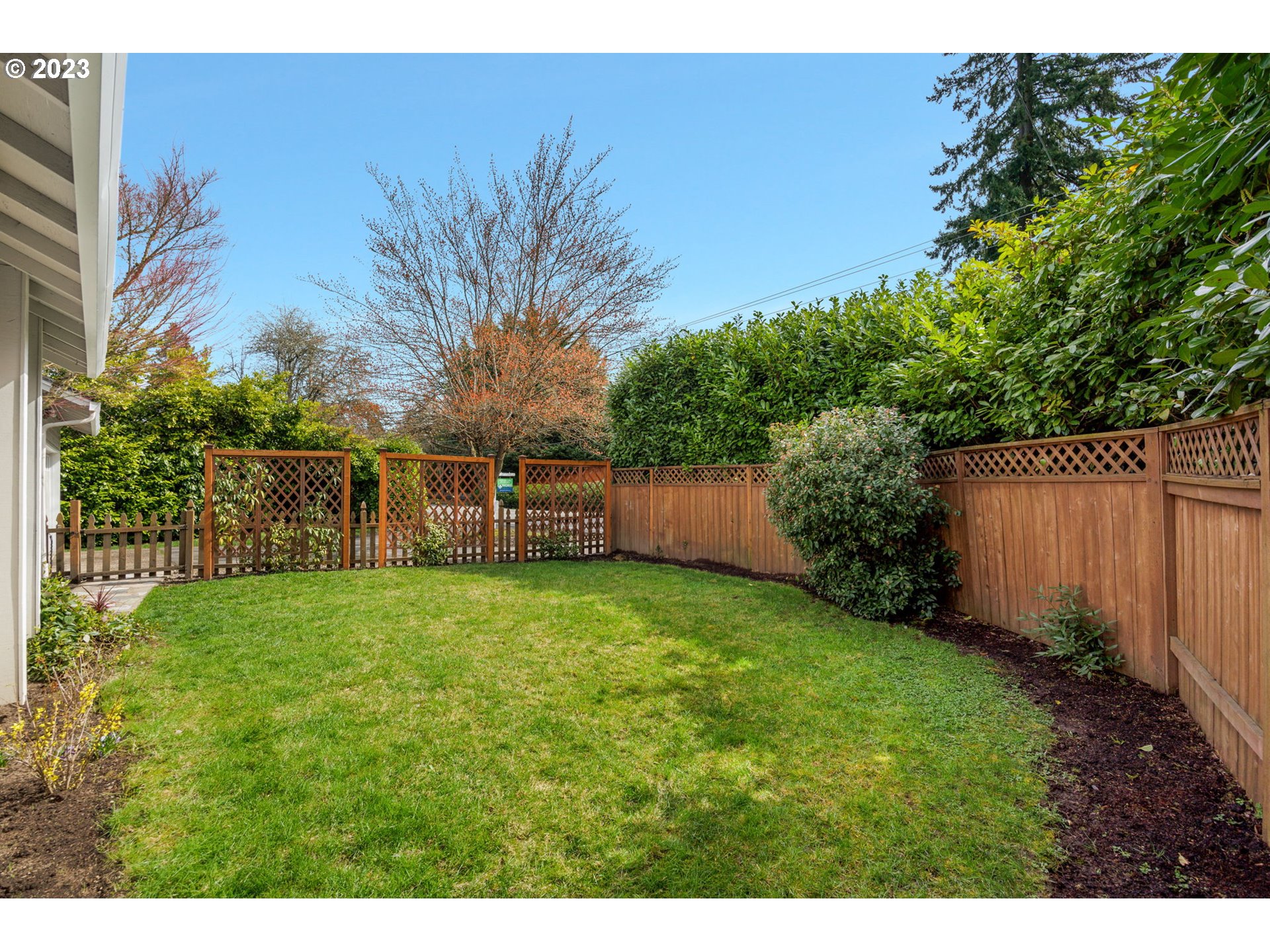 12545 Southwest Boones Ferry Road Lake Oswego, OR 97035 - Photo 27 of 31 Gallery Image 27