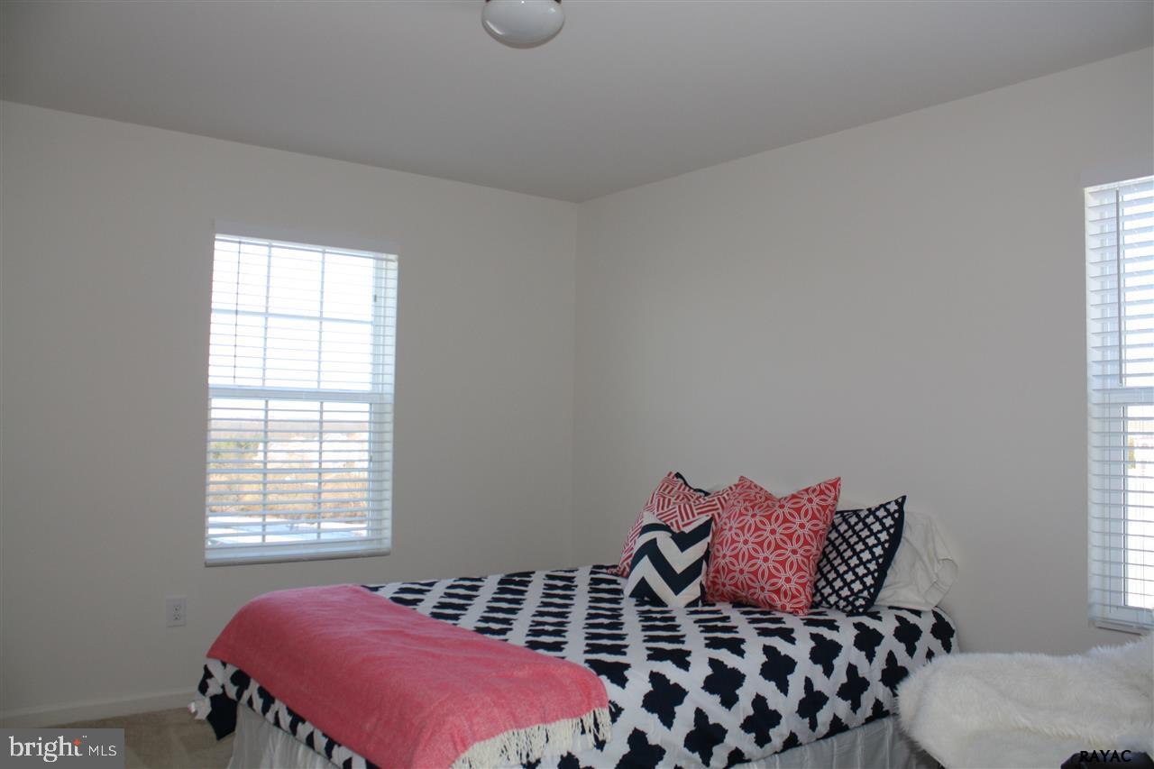 567 Countryside Road Seven Valleys, PA 17360 - Photo 16 of 25 Gallery Image 16